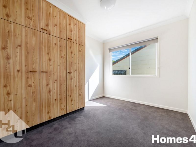 23 Louis Street, Redcliffe QLD 4020