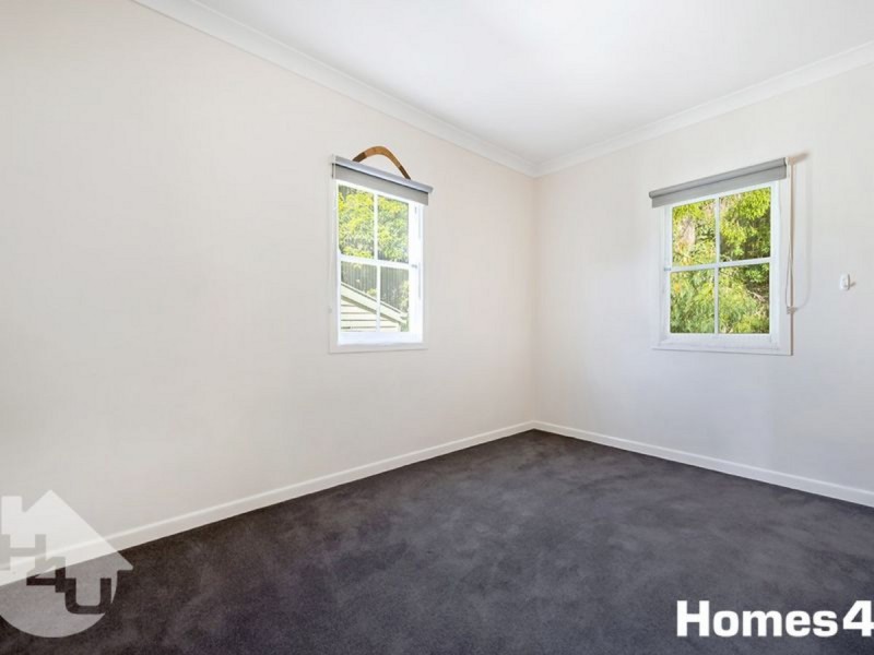 23 Louis Street, Redcliffe QLD 4020