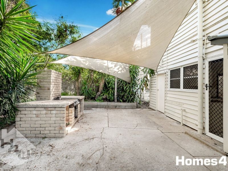 23 Louis Street, Redcliffe QLD 4020