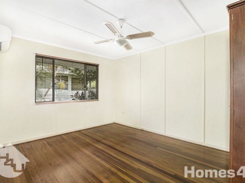 7 Henzell Street, Redcliffe QLD 4020