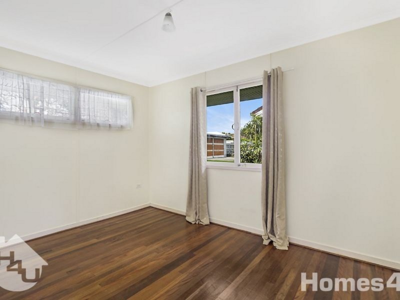 7 Henzell Street, Redcliffe QLD 4020