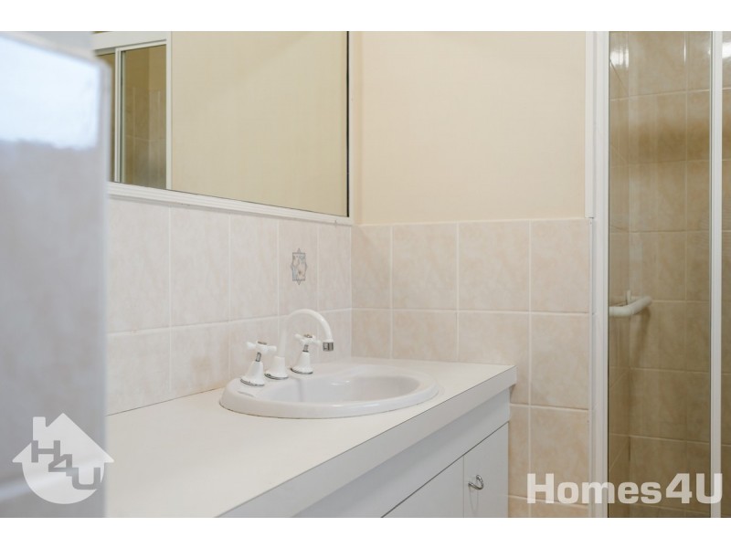 16 Pinewood Street, Redcliffe QLD 4020