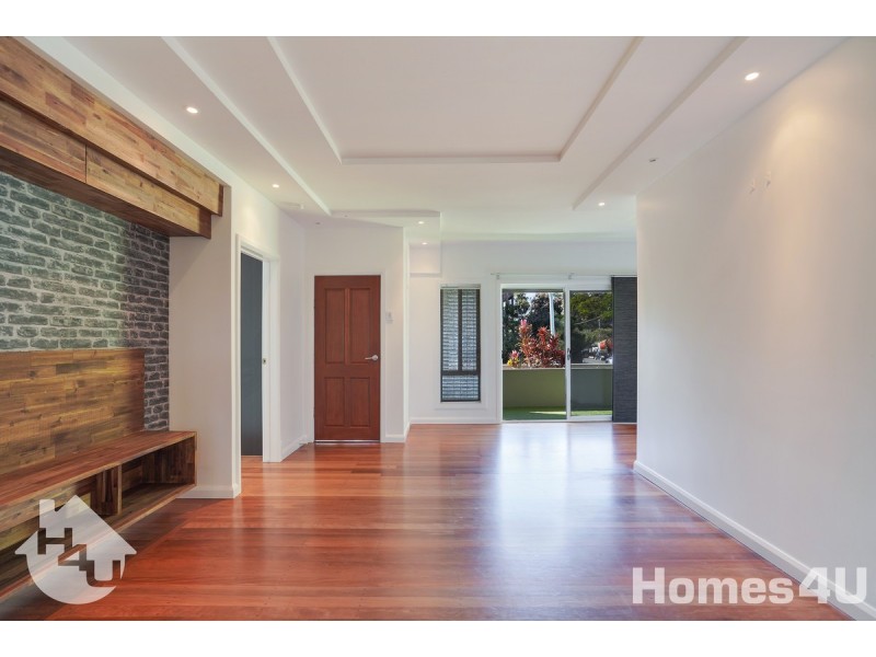 1 Hardiman Street, Woody Point QLD 4019