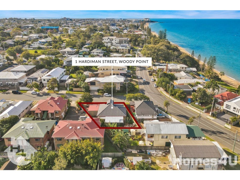 1 Hardiman Street, Woody Point QLD 4019