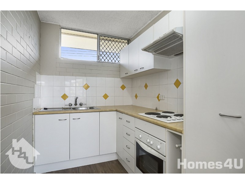 2/208 Oxley Avenue, Margate QLD 4019