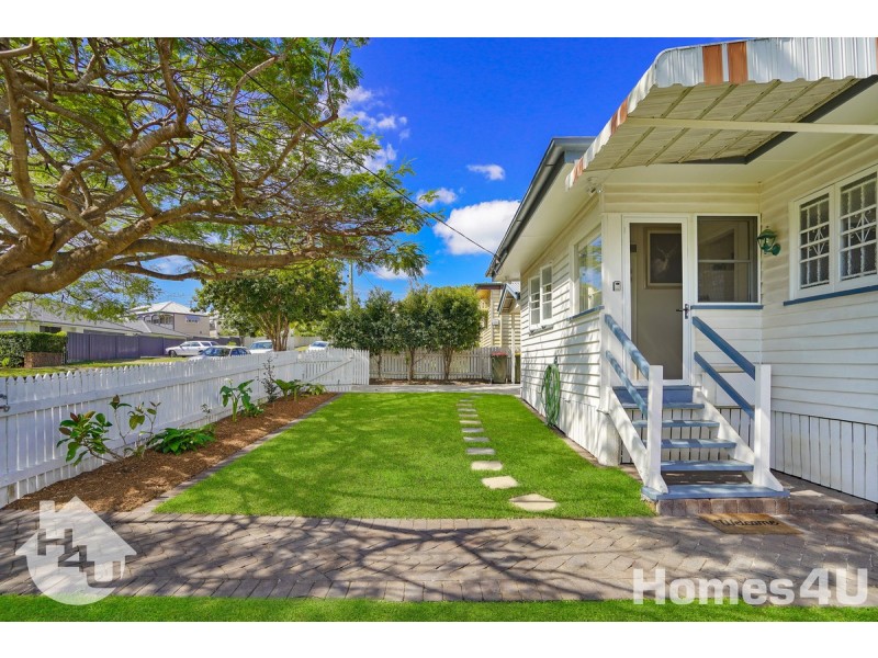 8 Sackett Street, Brighton QLD 4017