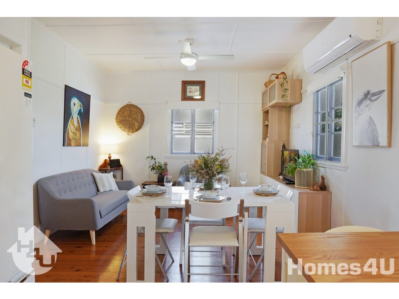 8 Sackett Street, Brighton QLD 4017