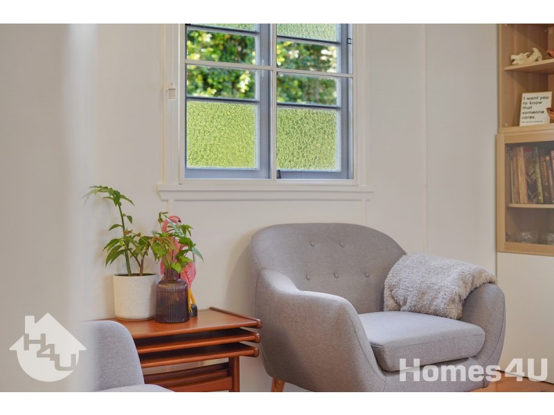 8 Sackett Street, Brighton QLD 4017