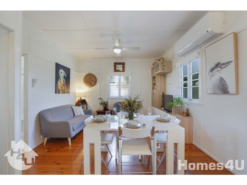 8 Sackett Street, Brighton QLD 4017