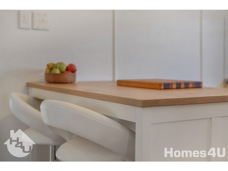 8 Sackett Street, Brighton QLD 4017