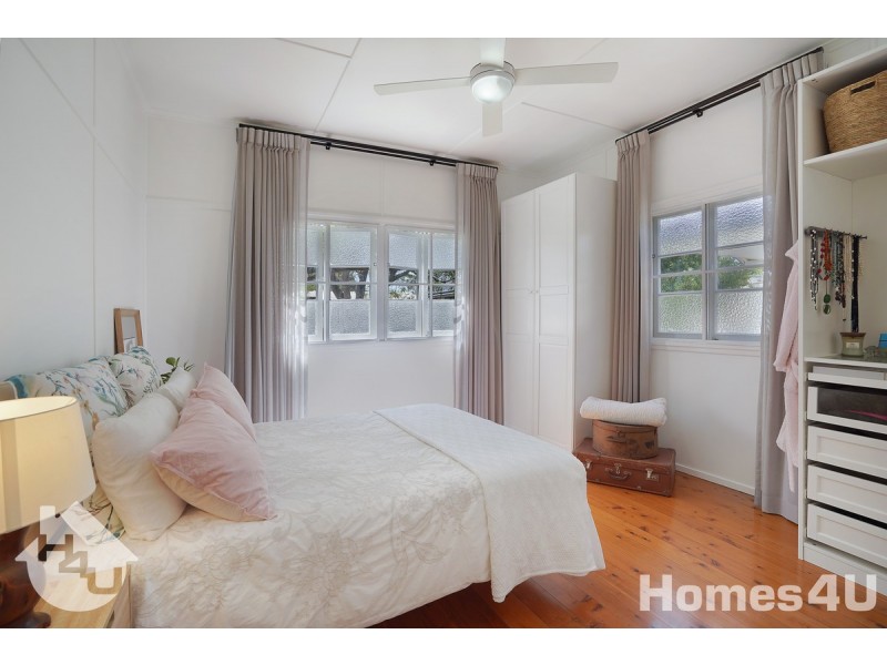 8 Sackett Street, Brighton QLD 4017