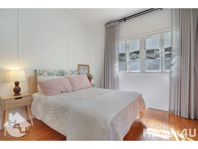 8 Sackett Street, Brighton QLD 4017