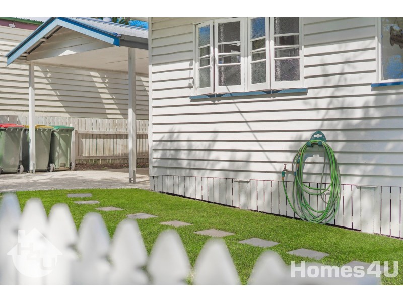 8 Sackett Street, Brighton QLD 4017