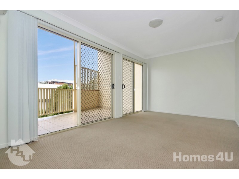 2/27 Steven Street, Redcliffe QLD 4020