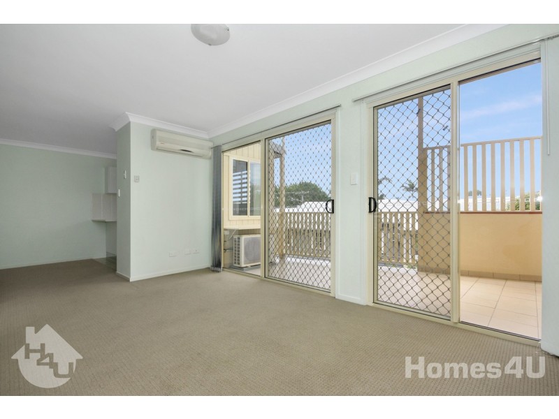 2/27 Steven Street, Redcliffe QLD 4020