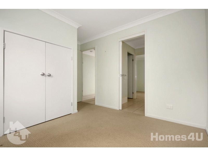 2/27 Steven Street, Redcliffe QLD 4020