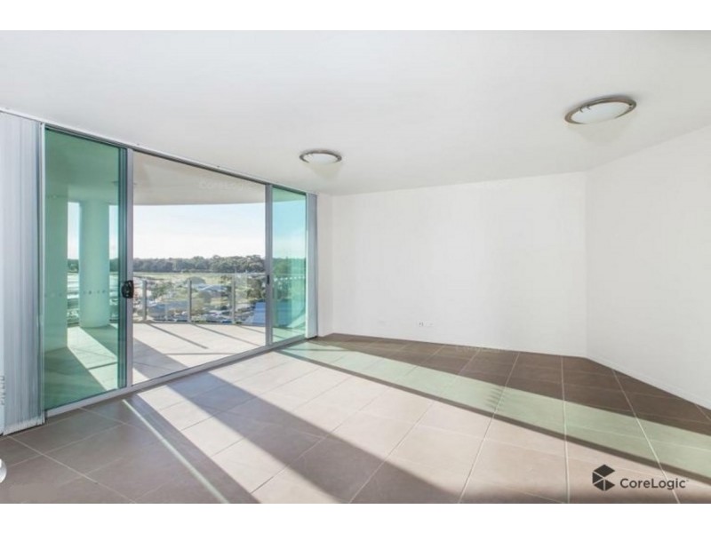 703/14 Oxley Avenue, Woody Point QLD 4019