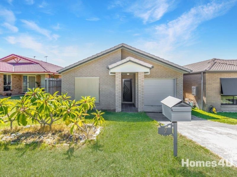 9 Dysart Street, Rothwell QLD 4022