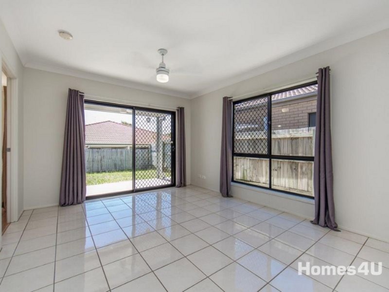 9 Dysart Street, Rothwell QLD 4022