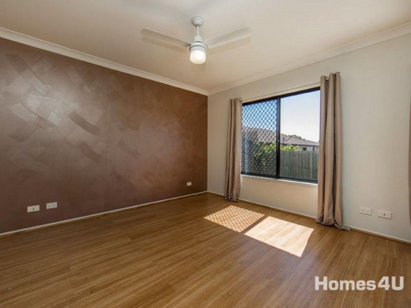 9 Dysart Street, Rothwell QLD 4022