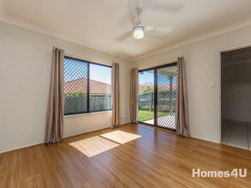 9 Dysart Street, Rothwell QLD 4022