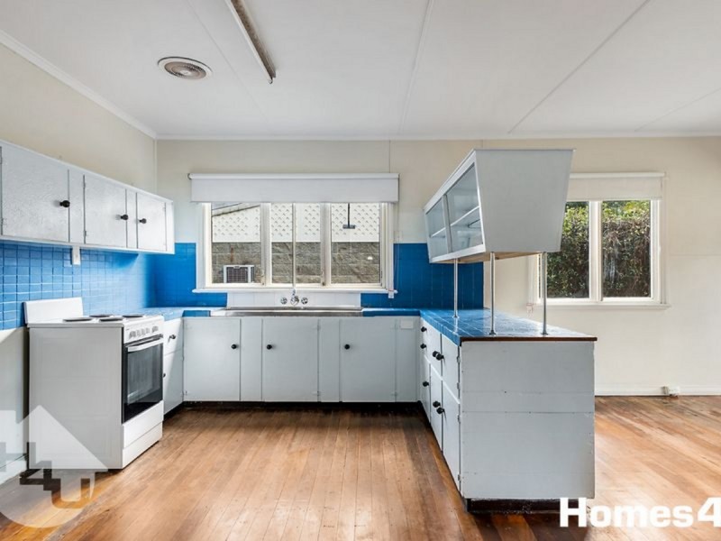 26 Seaview Parade, Deception Bay QLD 4508