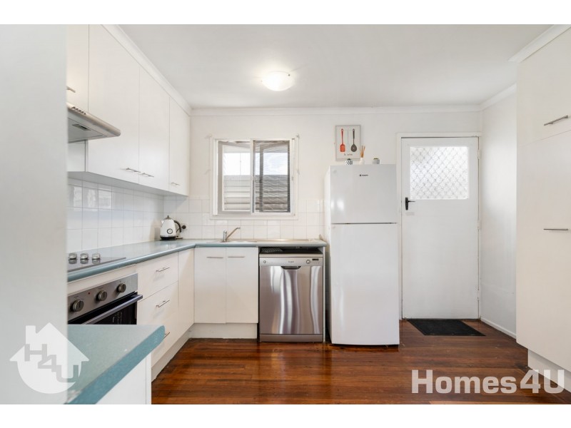 2/32 Ewan Street, Margate QLD 4019