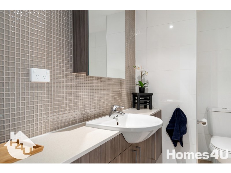 602/14 Oxley Avenue, Woody Point QLD 4019