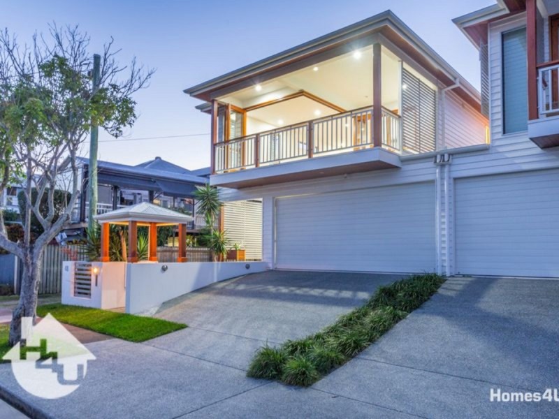 48 Fourth Avenue, Sandgate QLD 4017