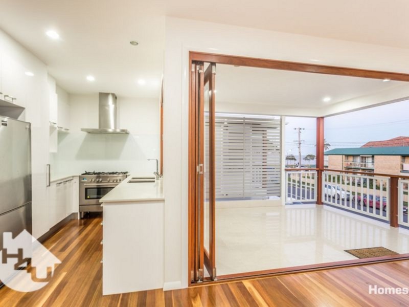 48 Fourth Avenue, Sandgate QLD 4017