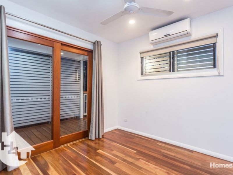 48 Fourth Avenue, Sandgate QLD 4017