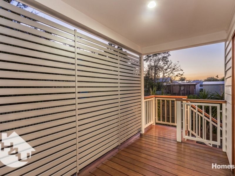 48 Fourth Avenue, Sandgate QLD 4017