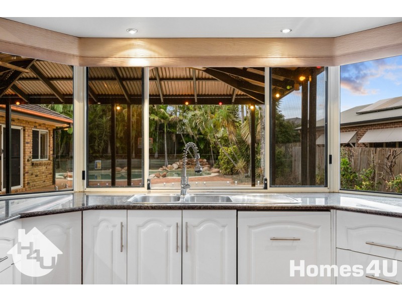 23 Fiddlewood Place, Bridgeman Downs QLD 4035