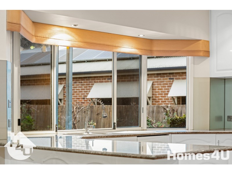 23 Fiddlewood Place, Bridgeman Downs QLD 4035