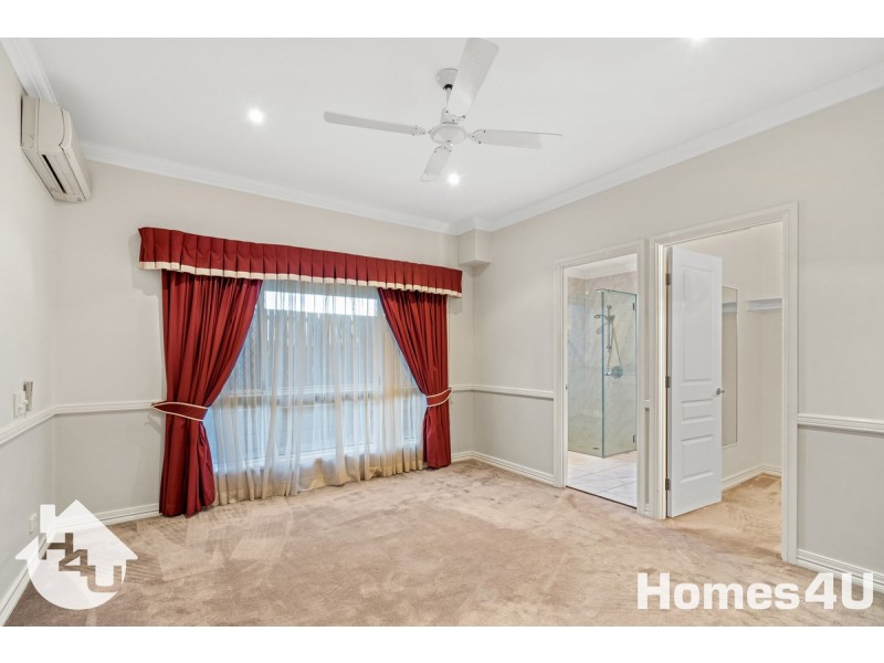 23 Fiddlewood Place, Bridgeman Downs QLD 4035