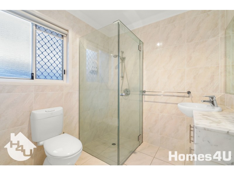 23 Fiddlewood Place, Bridgeman Downs QLD 4035