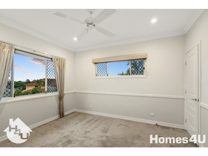 23 Fiddlewood Place, Bridgeman Downs QLD 4035