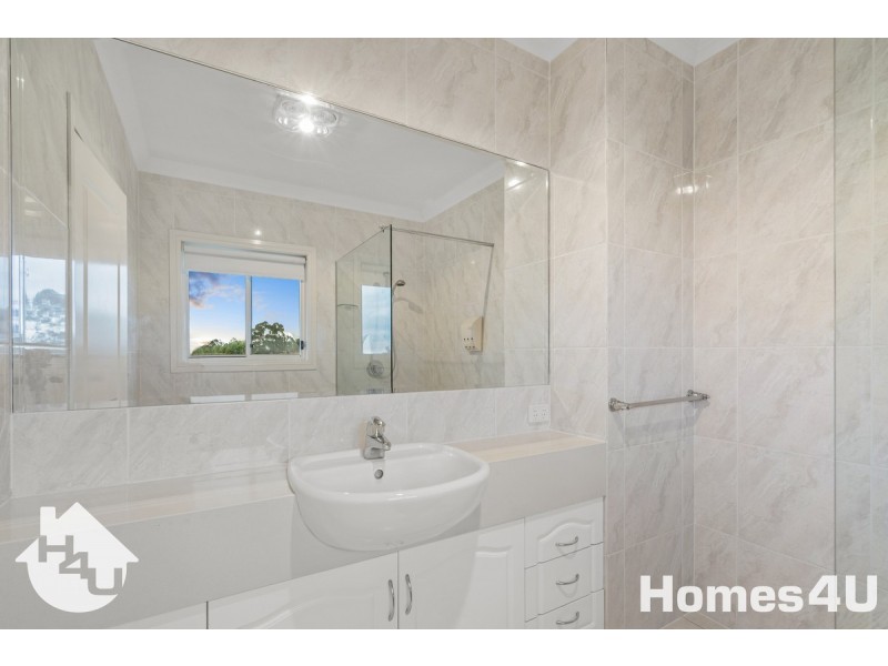 23 Fiddlewood Place, Bridgeman Downs QLD 4035