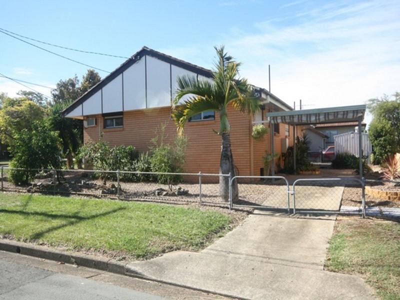 67 Ellen Street, Woody Point QLD 4019