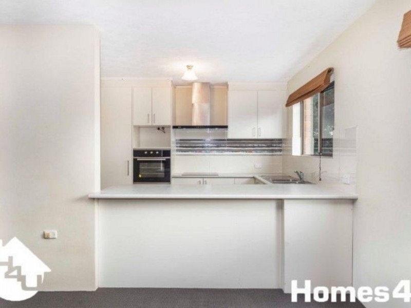 Unit 3/35 Hawthorne Street, Woody Point QLD 4019