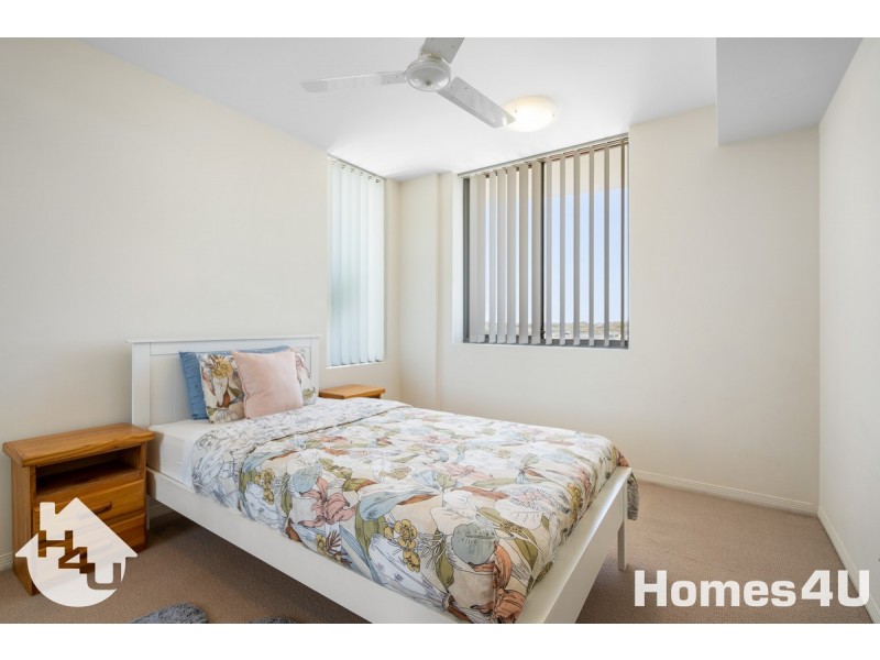 702/14 Oxley Avenue, Woody Point QLD 4019