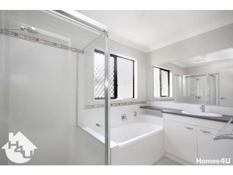 20 Whitlock Drive, Rothwell QLD 4022