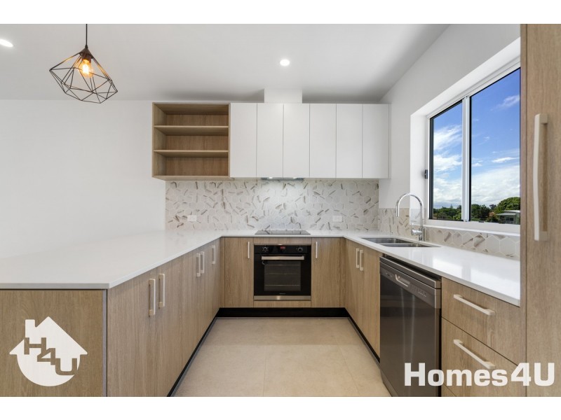 204/22 Arthur Street, Woody Point QLD 4019