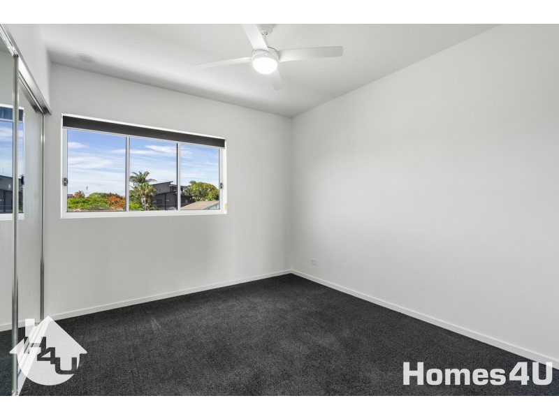 204/22 Arthur Street, Woody Point QLD 4019
