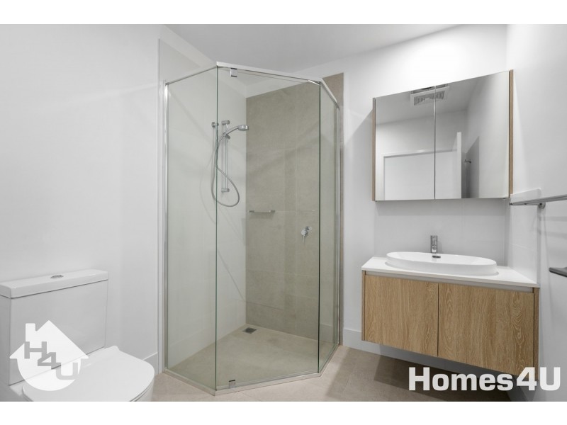 204/22 Arthur Street, Woody Point QLD 4019