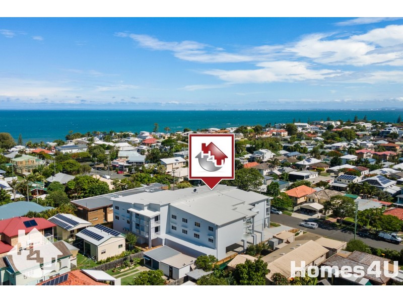 204/22 Arthur Street, Woody Point QLD 4019