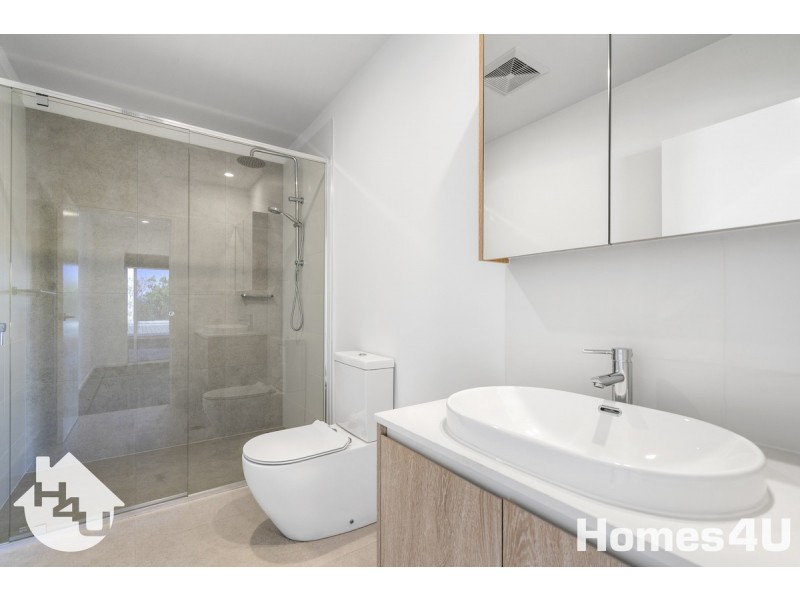 206/22 Arthur Street, Woody Point QLD 4019