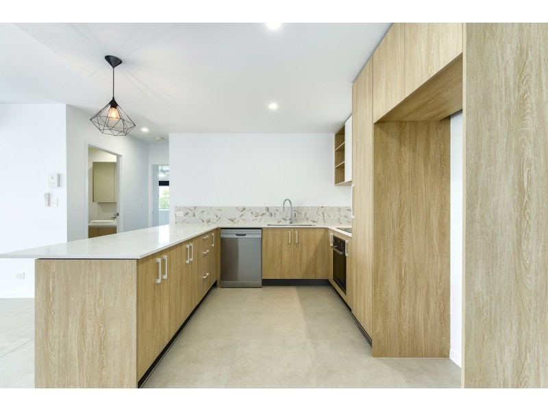 205/22 Arthur Street, Woody Point QLD 4019