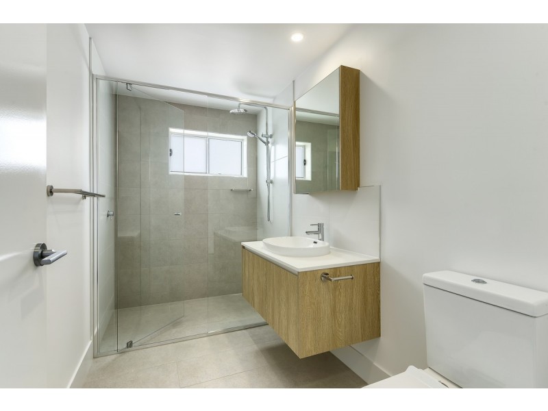 205/22 Arthur Street, Woody Point QLD 4019