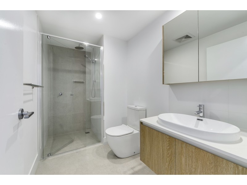 205/22 Arthur Street, Woody Point QLD 4019